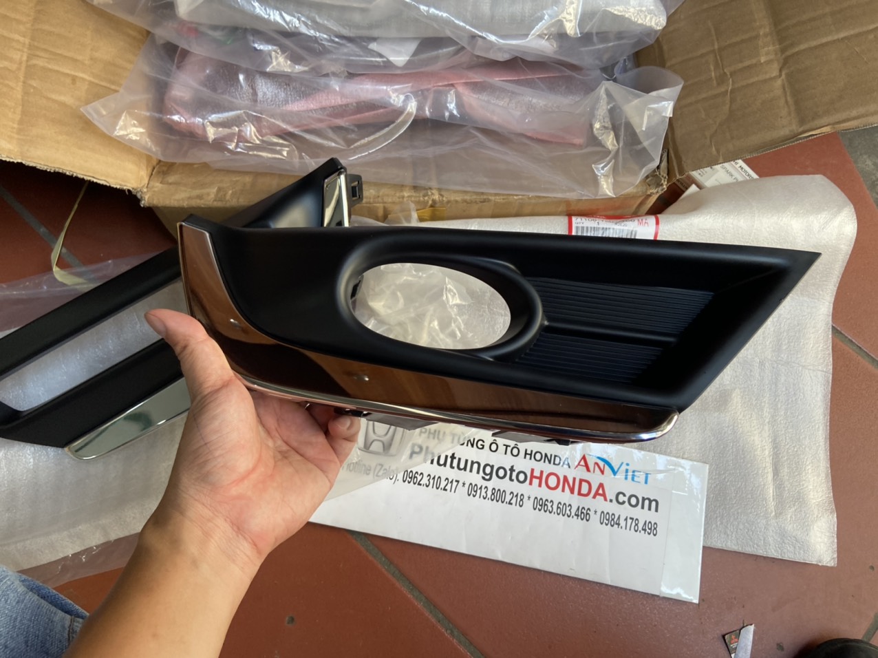 Ốp đèn sương mù xe Honda CRV 2018-2020